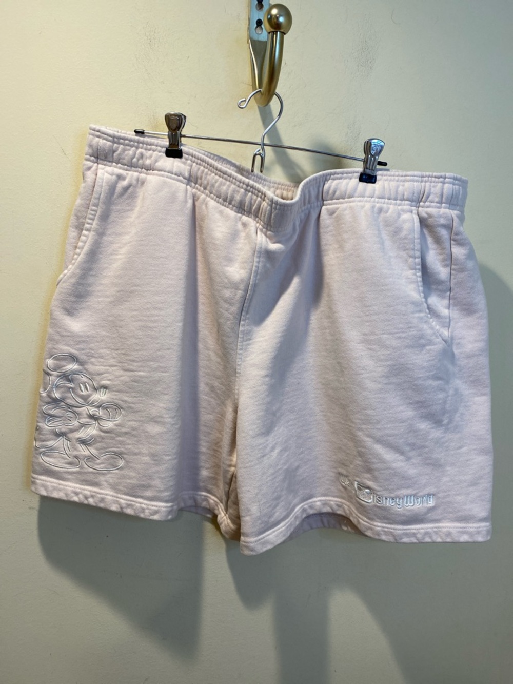 Disney Mickey Mause  Light Pink Embroidered Athletic Shorts Sz XL
